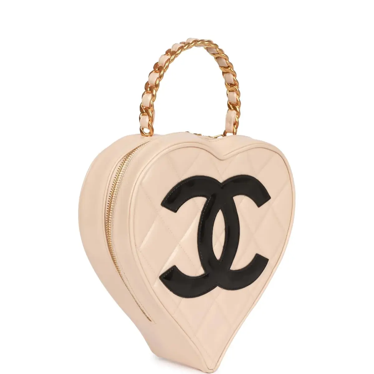 Chanel Vintage Chanel Heart Vanity Bag Beige and Black Patent Antique Gold Hardware | Thumbnail 5 Chanel Vintage Chanel Heart Vanity Bag Beige and Black Patent Antique Gold Hardware | Thumbnail 5
