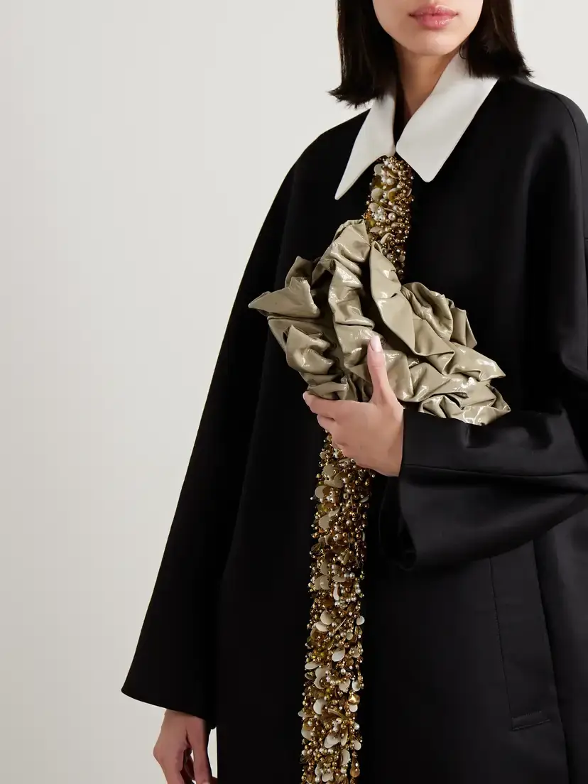 Dries Van Noten Scrunchie Ruffled Glossed-leather Clutch | Thumbnail 2 Dries Van Noten Scrunchie Ruffled Glossed-leather Clutch | Thumbnail 2