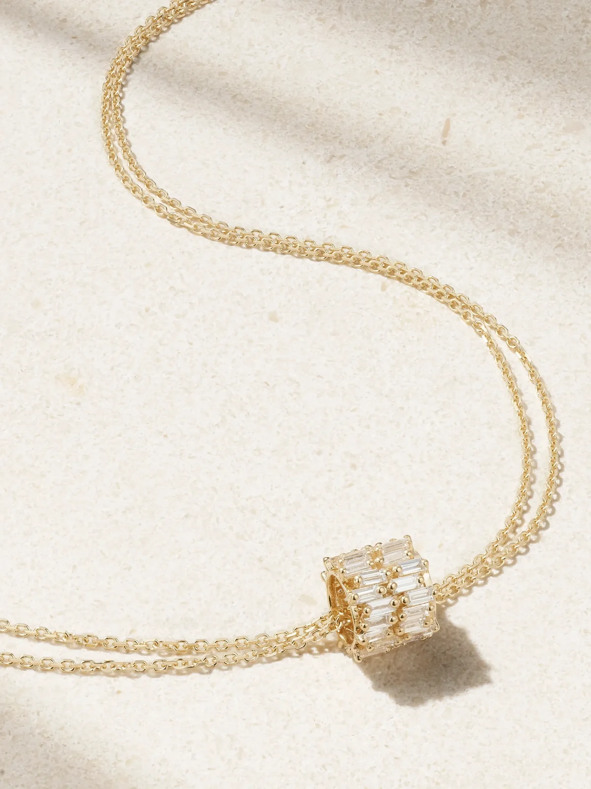 18-karat Gold Diamond Necklace 18-karat Gold Diamond Necklace