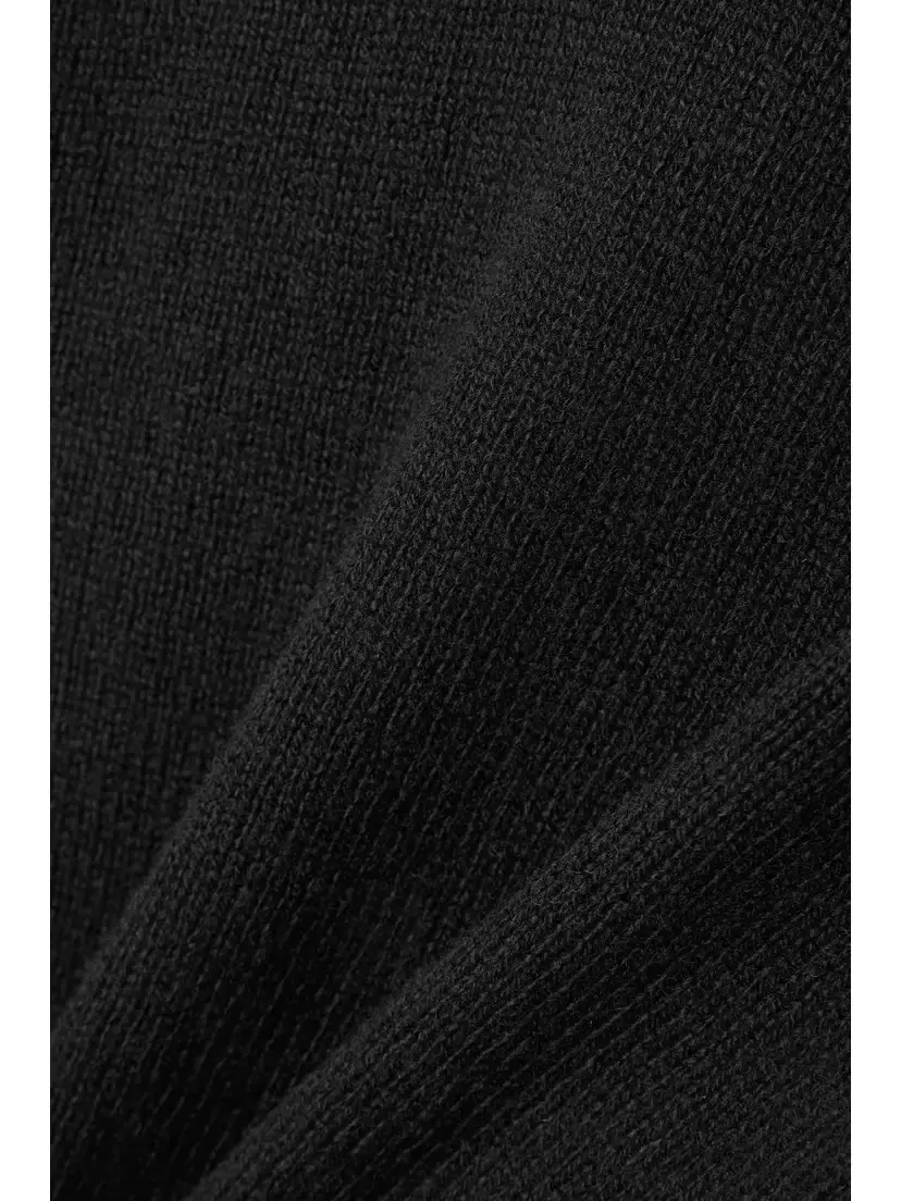 The Row Essentials Kensington Cashmere Turtleneck Sweater | Thumbnail 5 The Row Essentials Kensington Cashmere Turtleneck Sweater | Thumbnail 5
