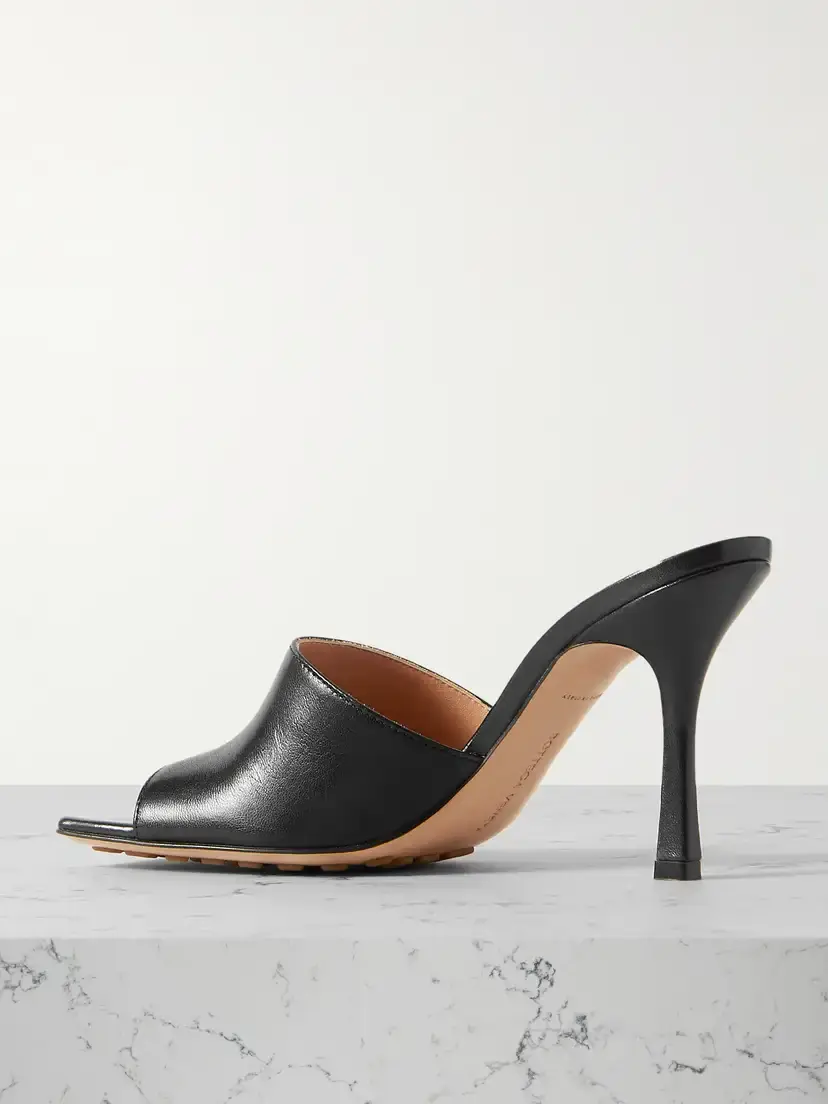 Bottega Veneta Leather Mules | Thumbnail 3 Bottega Veneta Leather Mules | Thumbnail 3