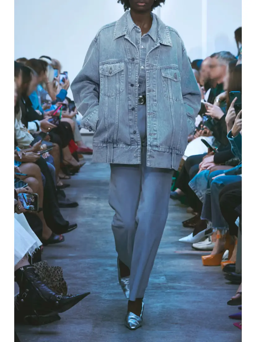 Khaite Grizzo Oversized Denim Jacket | Thumbnail 4 Khaite Grizzo Oversized Denim Jacket | Thumbnail 4
