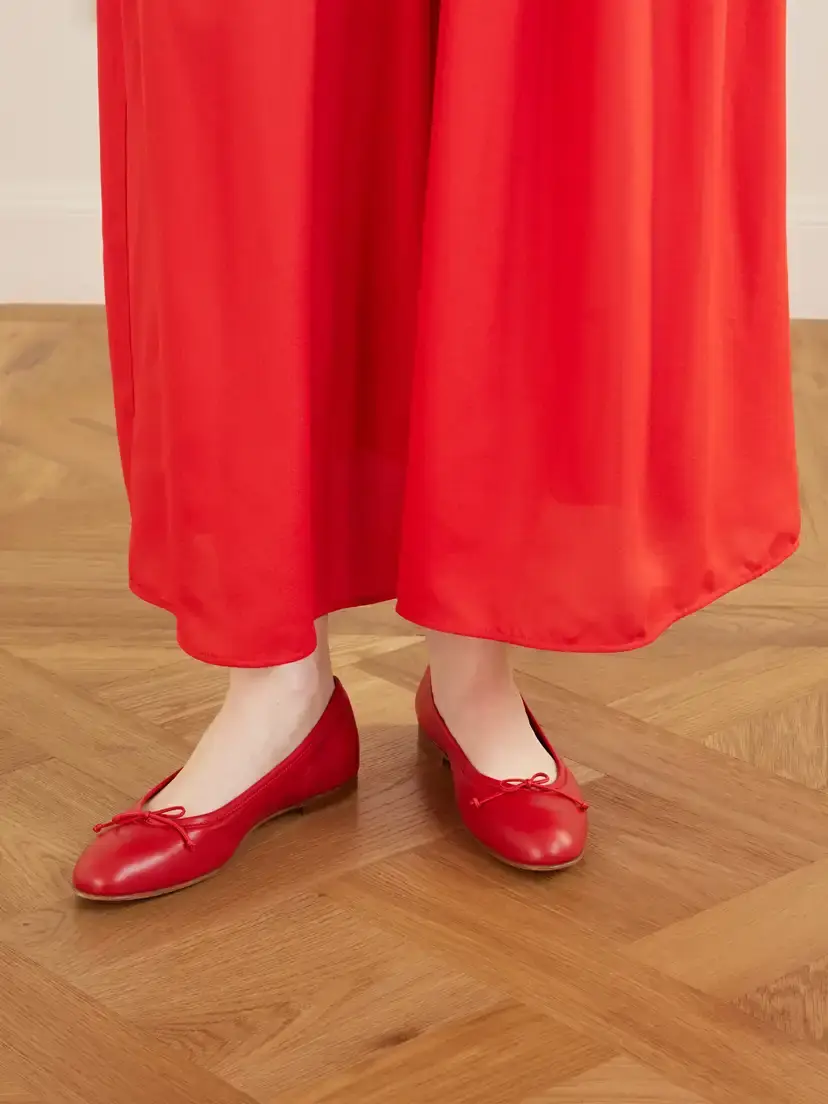 Manolo Blahnik Veralli Bow-detailed Leather Ballet Flats | Thumbnail 2