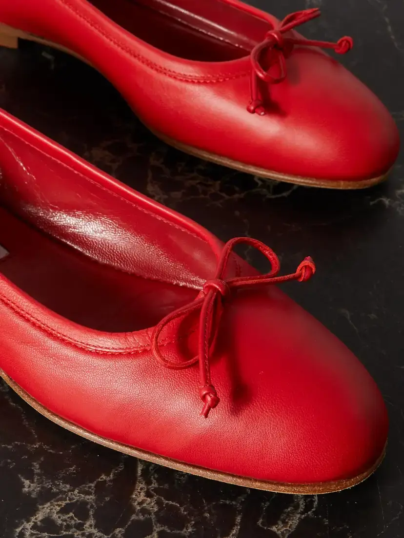 Manolo Blahnik Veralli Bow-detailed Leather Ballet Flats | Thumbnail 4