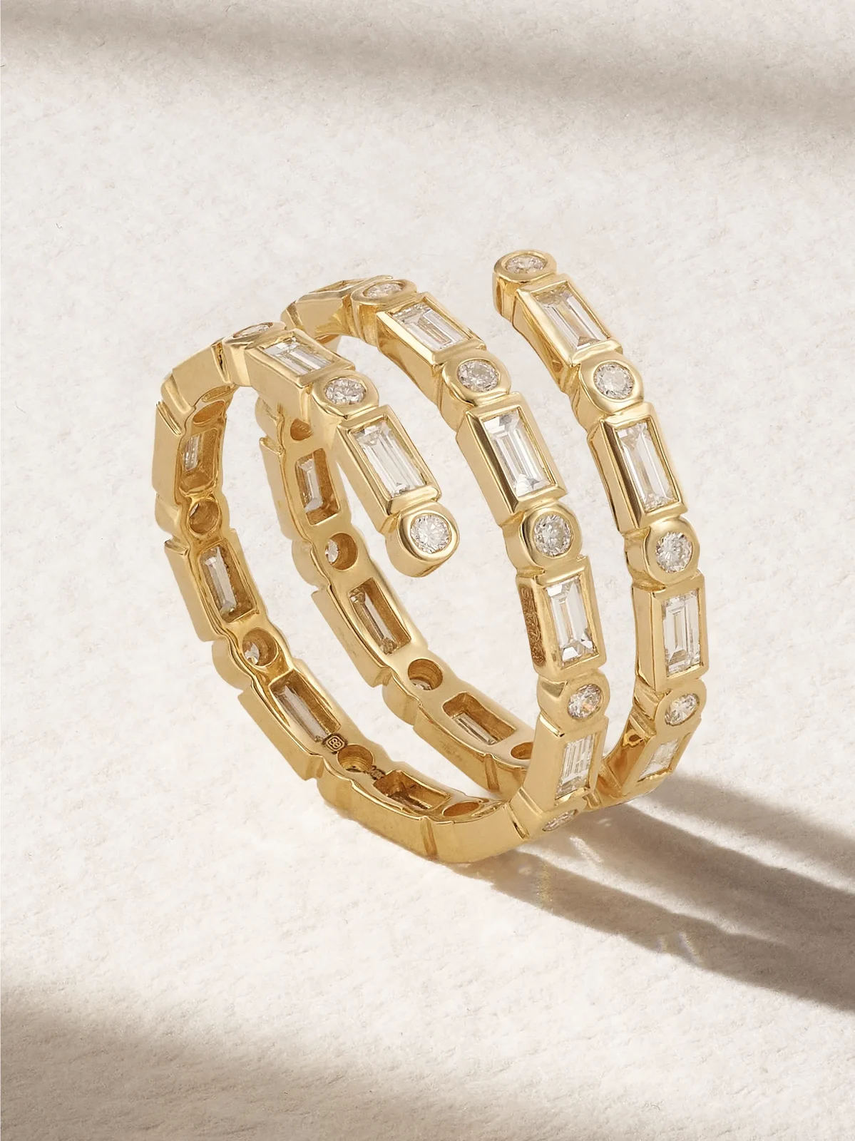 14-karat Gold Diamond Ring 14-karat Gold Diamond Ring