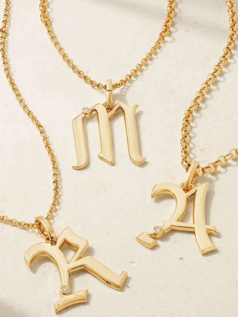 Foundrae Initials 18-karat Gold Diamond Pendant | Thumbnail 3