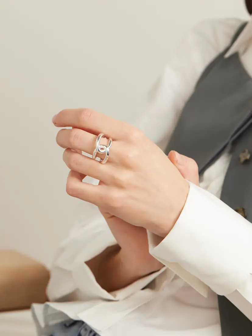 LIÉ STUDIO The Agnes Silver Ring | Thumbnail 2