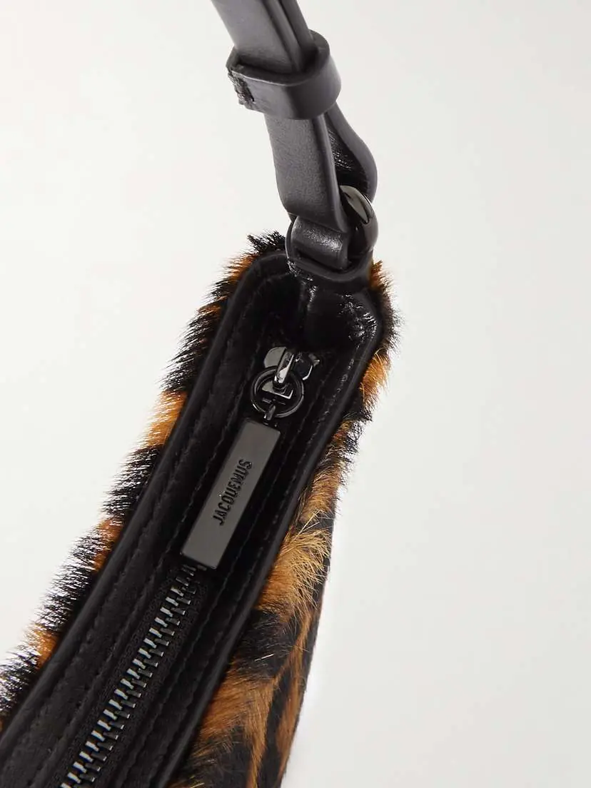 Jacquemus Le Bisou Perle Embellished Leopard-print Calf Hair Shoulder Bag | Thumbnail 4 Jacquemus Le Bisou Perle Embellished Leopard-print Calf Hair Shoulder Bag | Thumbnail 4