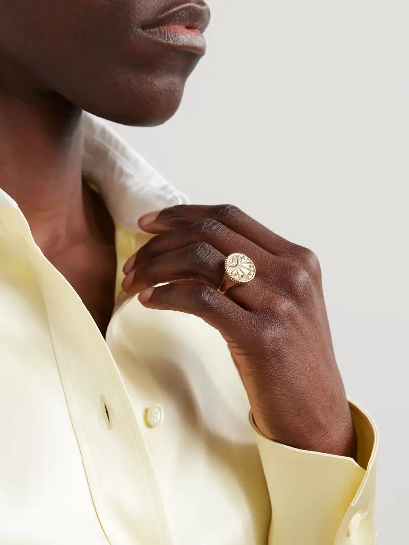 Sydney Evan Small Luck Coin 14-karat Gold Diamond Signet Ring | Thumbnail 2 Sydney Evan Small Luck Coin 14-karat Gold Diamond Signet Ring | Thumbnail 2