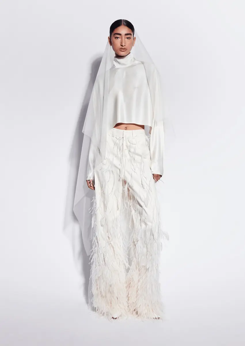 Lapointe Tulle Veil | Thumbnail 2