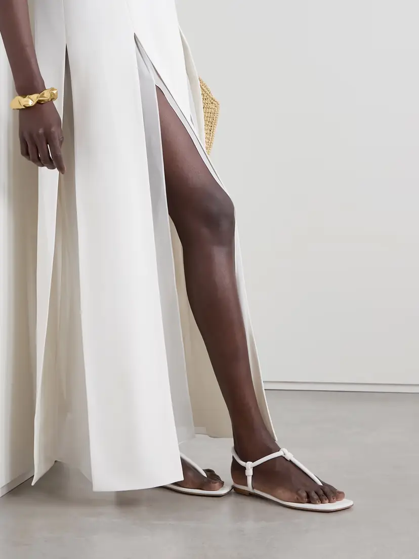 Gianvito Rossi Juno Thong Knotted Leather Sandals | Thumbnail 2 Gianvito Rossi Juno Thong Knotted Leather Sandals | Thumbnail 2
