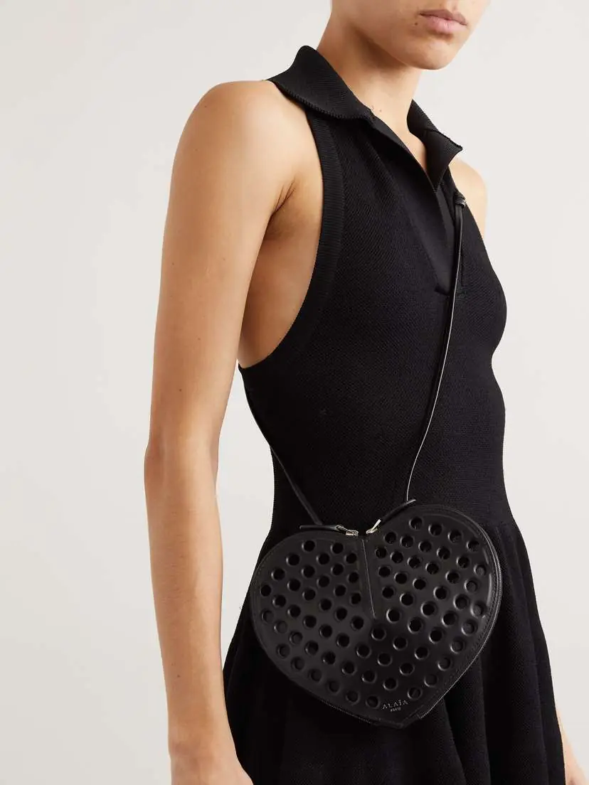 Alaïa Le Coeur Perforated Leather Shoulder Bag | Thumbnail 2 Alaïa Le Coeur Perforated Leather Shoulder Bag | Thumbnail 2