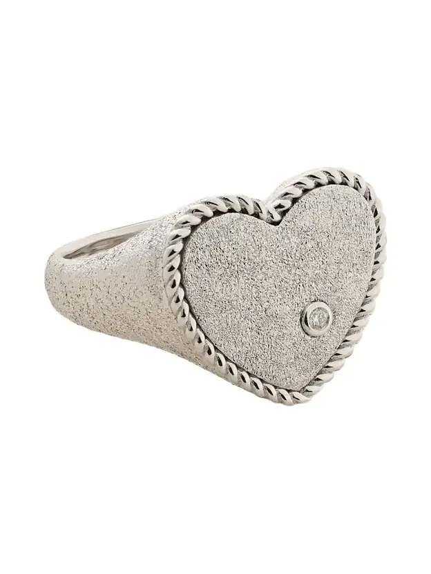 Chevalière Coeur Pailletee 9-karat White Gold Diamond Ring Chevalière Coeur Pailletee 9-karat White Gold Diamond Ring