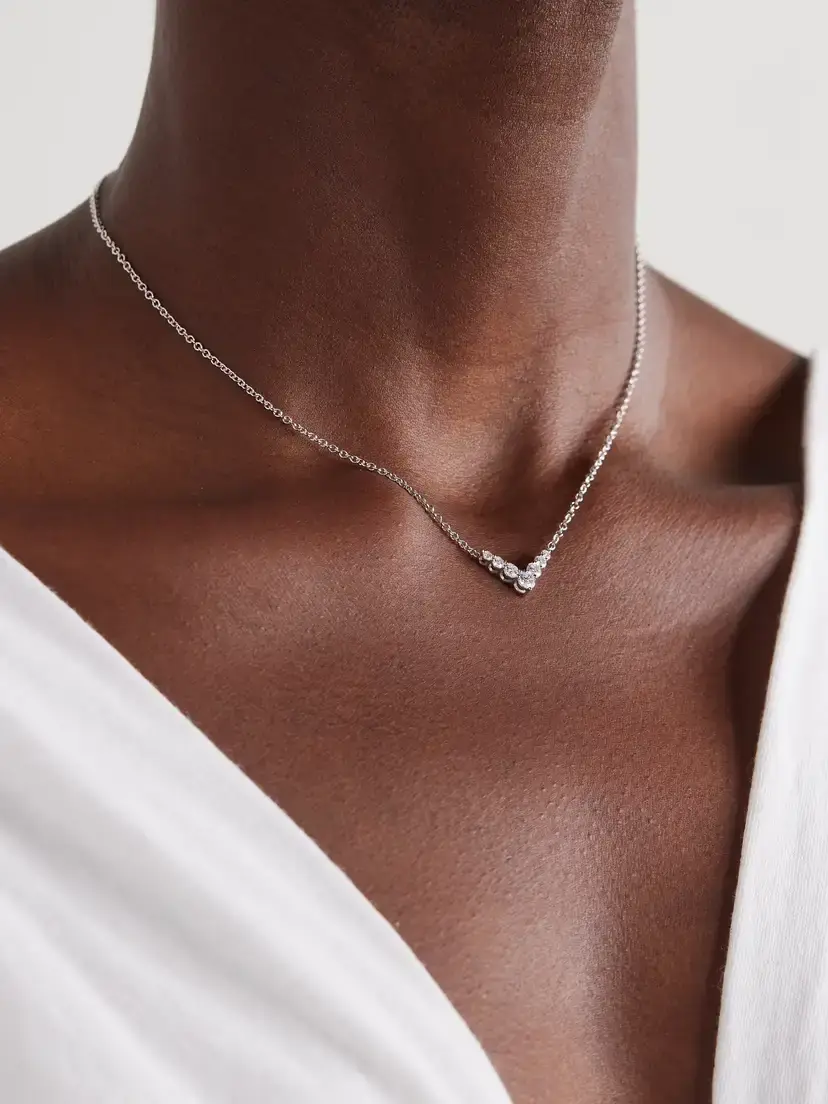 Melissa Kaye Aria V Mini 18-karat White Gold Diamond Necklace | Thumbnail 2 Melissa Kaye Aria V Mini 18-karat White Gold Diamond Necklace | Thumbnail 2