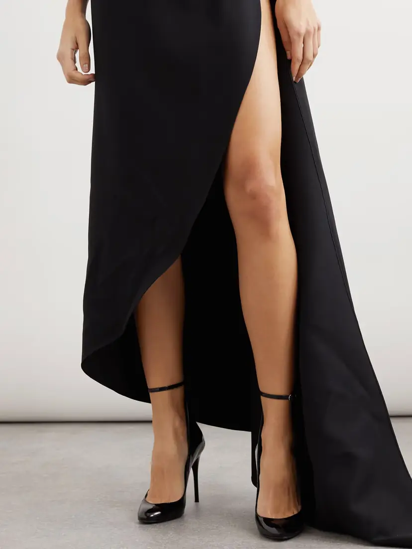 ALAÏA 90 Patent-leather Pumps | Thumbnail 2 ALAÏA 90 Patent-leather Pumps | Thumbnail 2