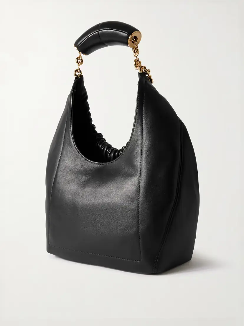 Loewe Squeeze Small Chain-embellished Gathered Leather Shoulder Bag | Thumbnail 3