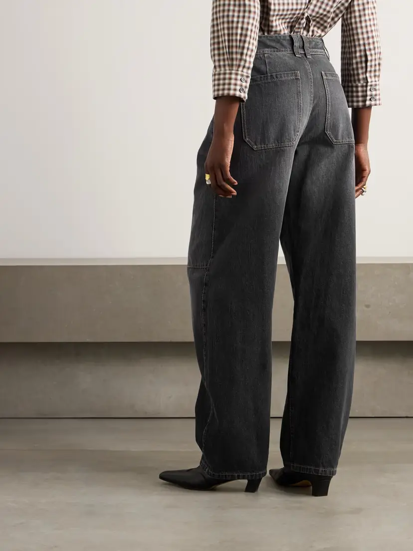 Brunello Cucinelli Pleated Boyfriend Jeans | Thumbnail 4 Brunello Cucinelli Pleated Boyfriend Jeans | Thumbnail 4