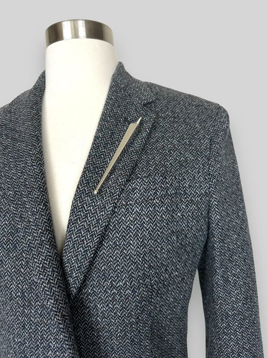Jen Wonders Studio Brooch Blazer #22 Jen Wonders Collection | Thumbnail 14 Jen Wonders Studio Brooch Blazer #22 Jen Wonders Collection | Thumbnail 14