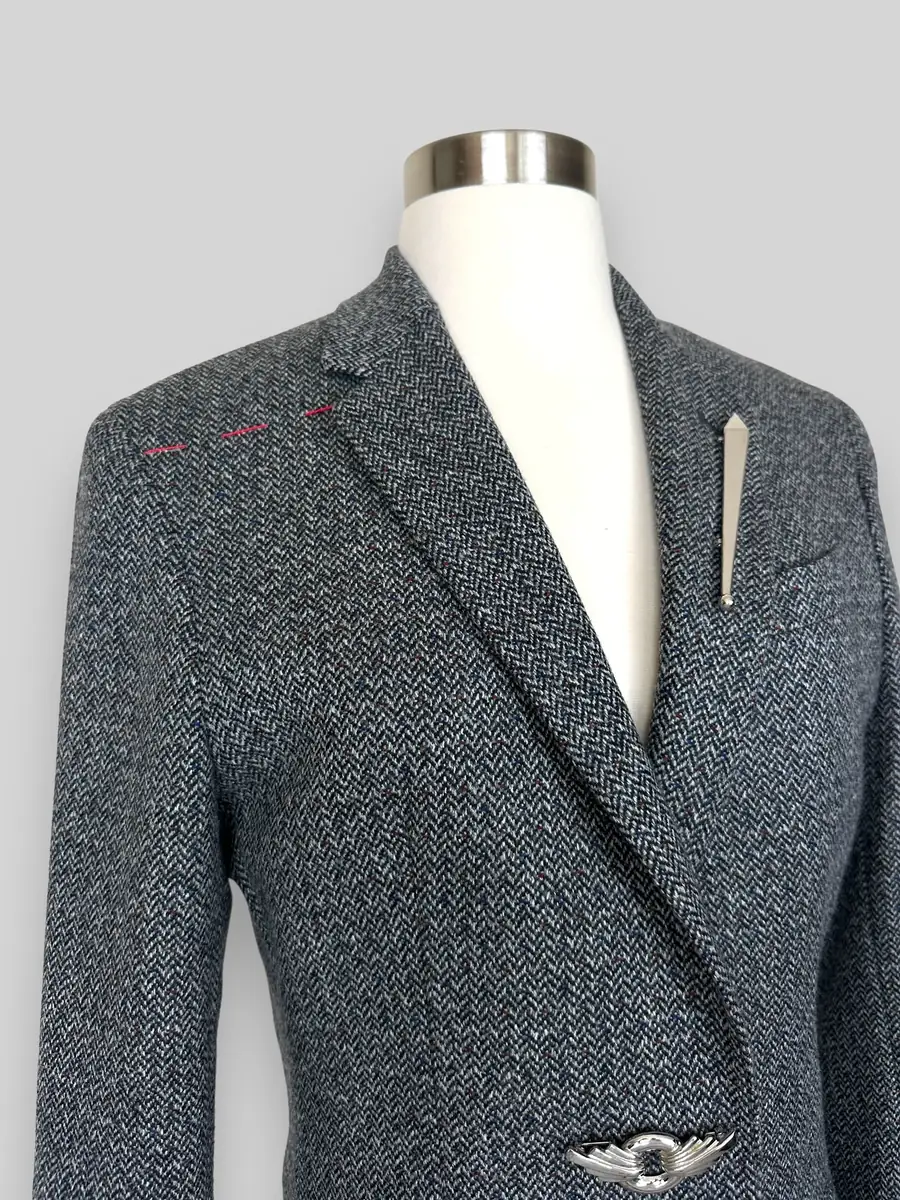 Jen Wonders Studio Brooch Blazer #22 Jen Wonders Collection | Thumbnail 16 Jen Wonders Studio Brooch Blazer #22 Jen Wonders Collection | Thumbnail 16