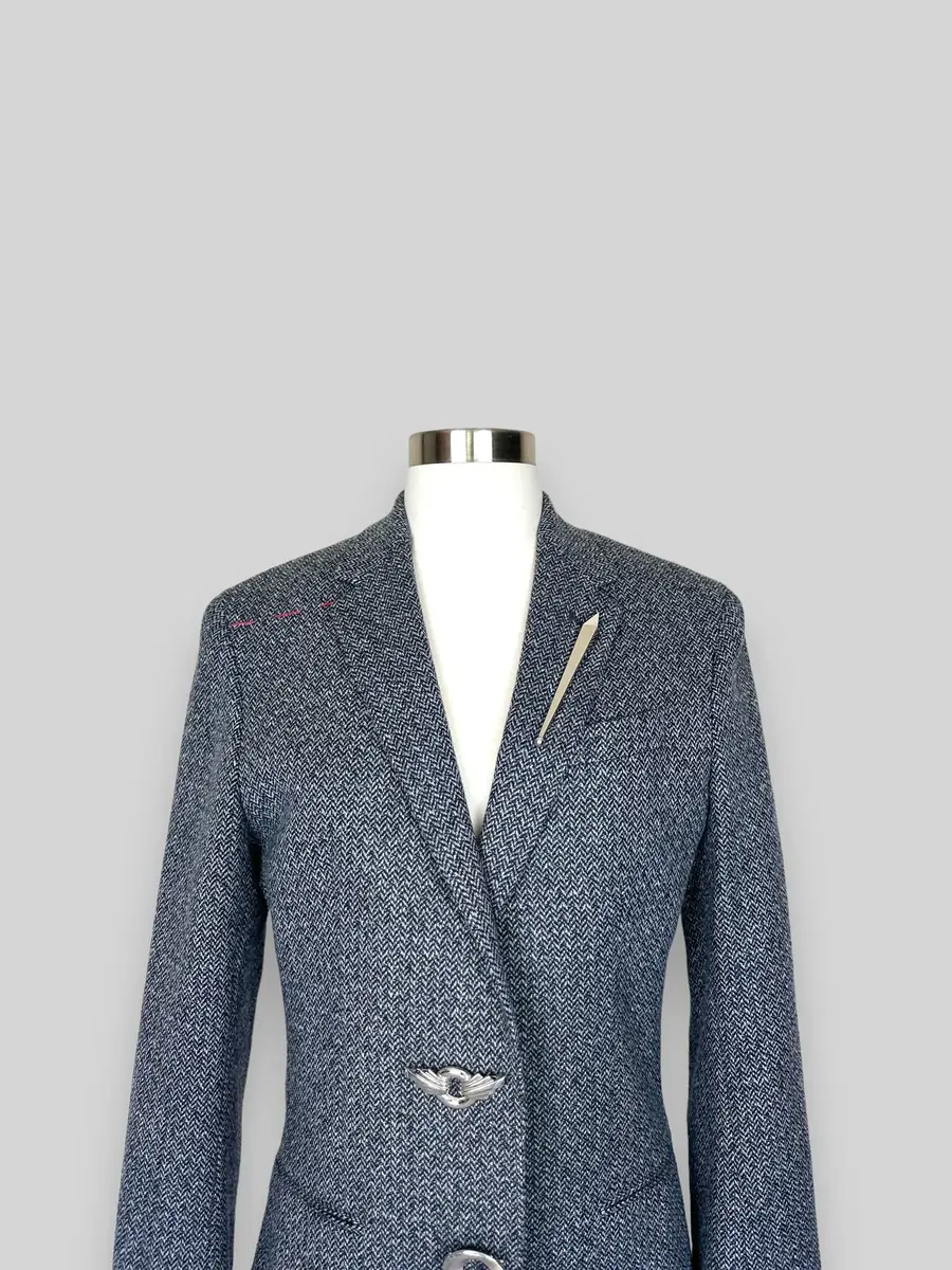 Jen Wonders Studio Brooch Blazer #22 Jen Wonders Collection | Thumbnail 4 Jen Wonders Studio Brooch Blazer #22 Jen Wonders Collection | Thumbnail 4