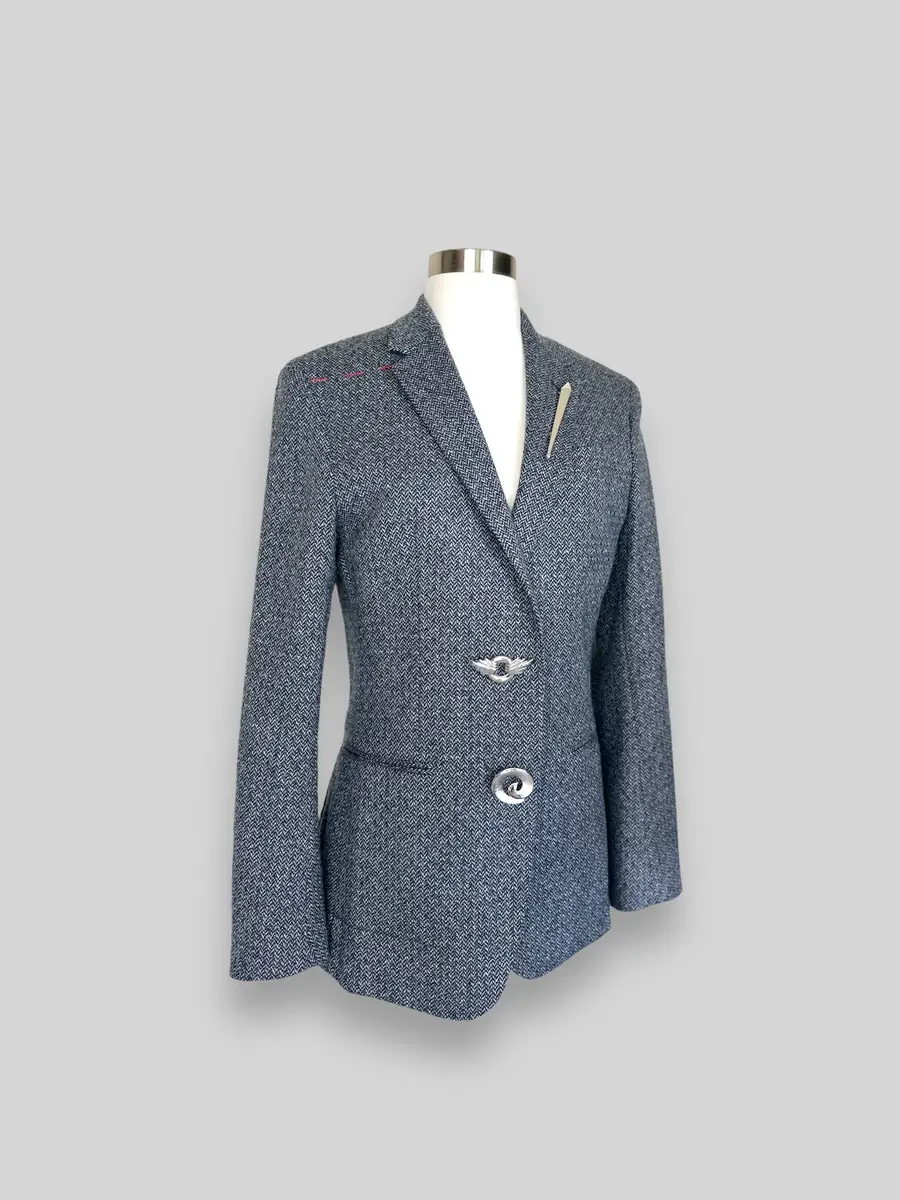 Jen Wonders Studio Brooch Blazer #22 Jen Wonders Collection | Thumbnail 9 Jen Wonders Studio Brooch Blazer #22 Jen Wonders Collection | Thumbnail 9