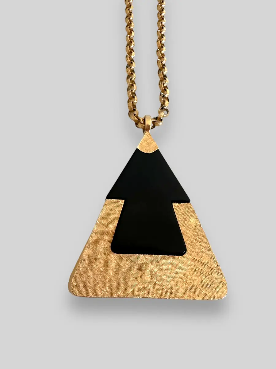 Jen Wonders Studio Triangle pendant | Thumbnail 7 Jen Wonders Studio Triangle pendant | Thumbnail 7