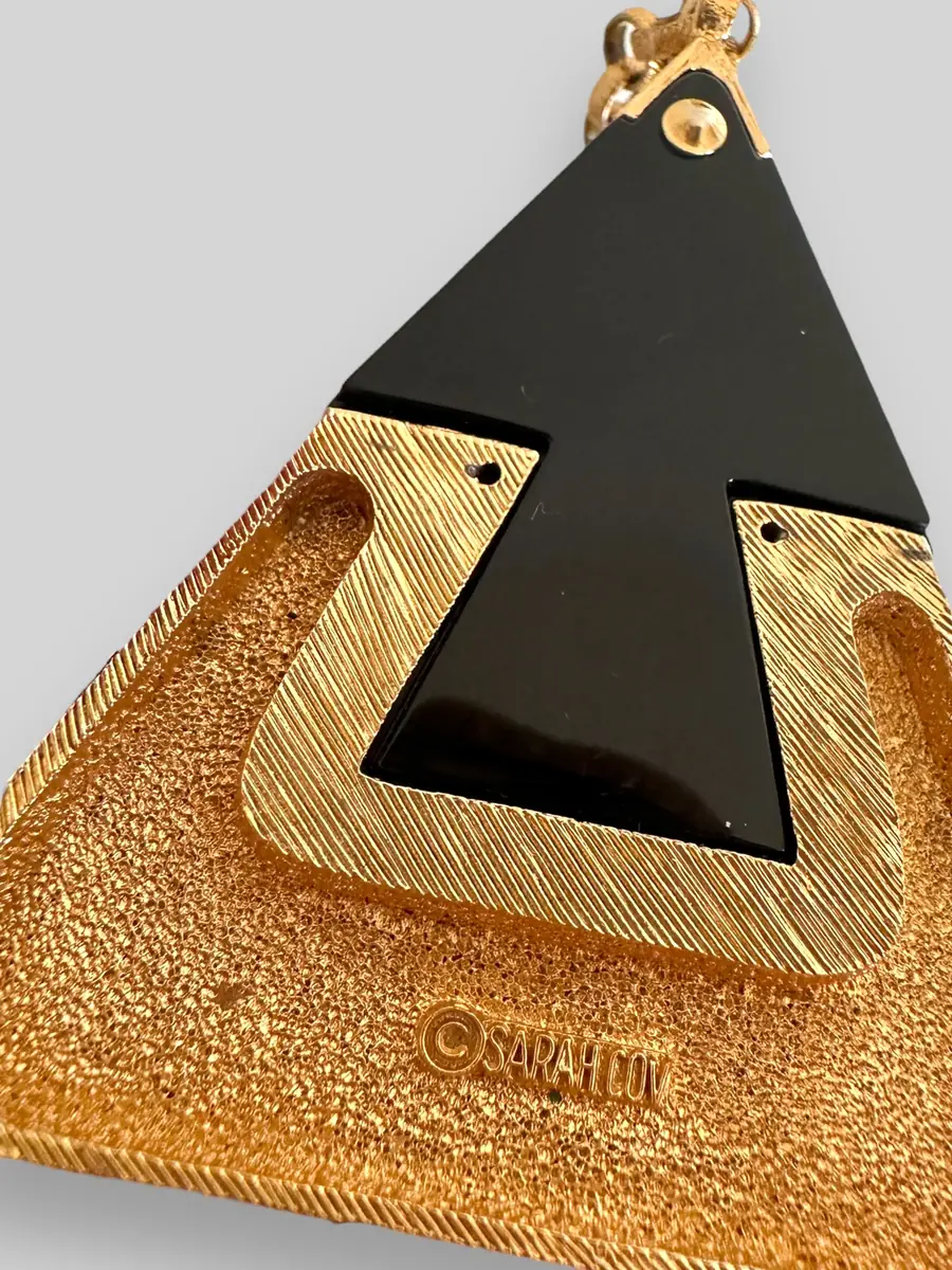 Jen Wonders Studio Triangle pendant | Thumbnail 8 Jen Wonders Studio Triangle pendant | Thumbnail 8