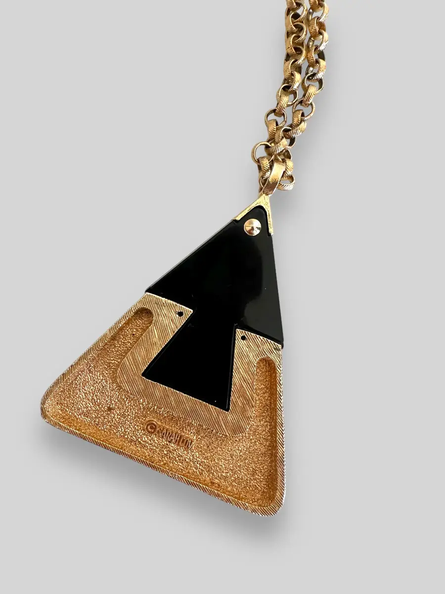 Jen Wonders Studio Triangle pendant | Thumbnail 9 Jen Wonders Studio Triangle pendant | Thumbnail 9