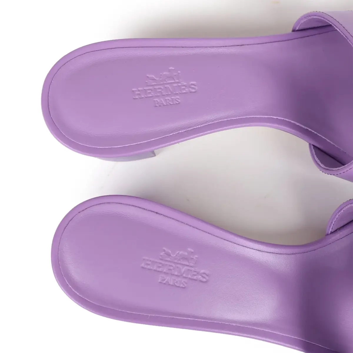HERMÈS Hermes Oasis Sandals Violet Calfskin 36.5 EU | Thumbnail 8 HERMÈS Hermes Oasis Sandals Violet Calfskin 36.5 EU | Thumbnail 8