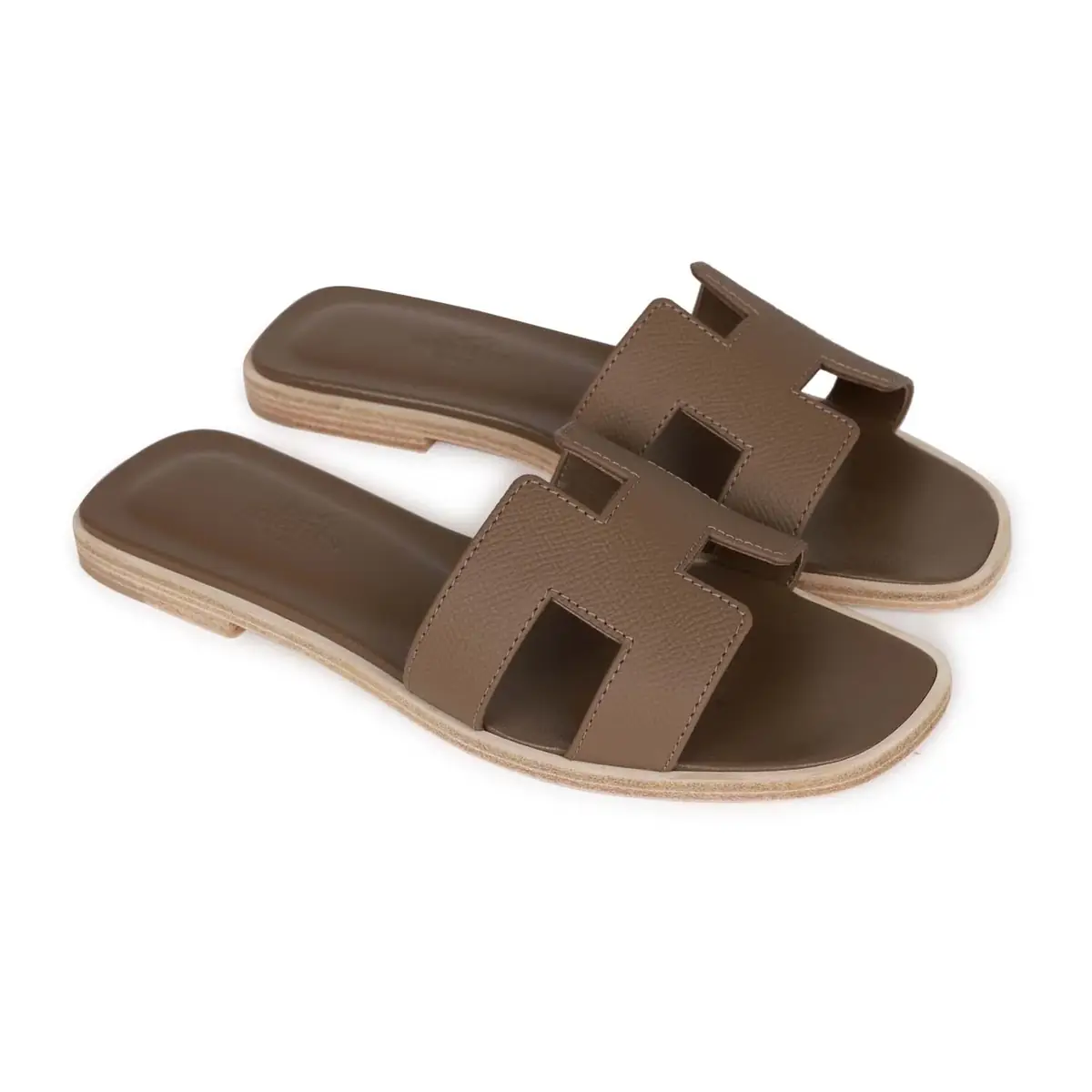 HERMÈS Hermes Oran Sandals Etoupe Epsom | Thumbnail 3 HERMÈS Hermes Oran Sandals Etoupe Epsom | Thumbnail 3