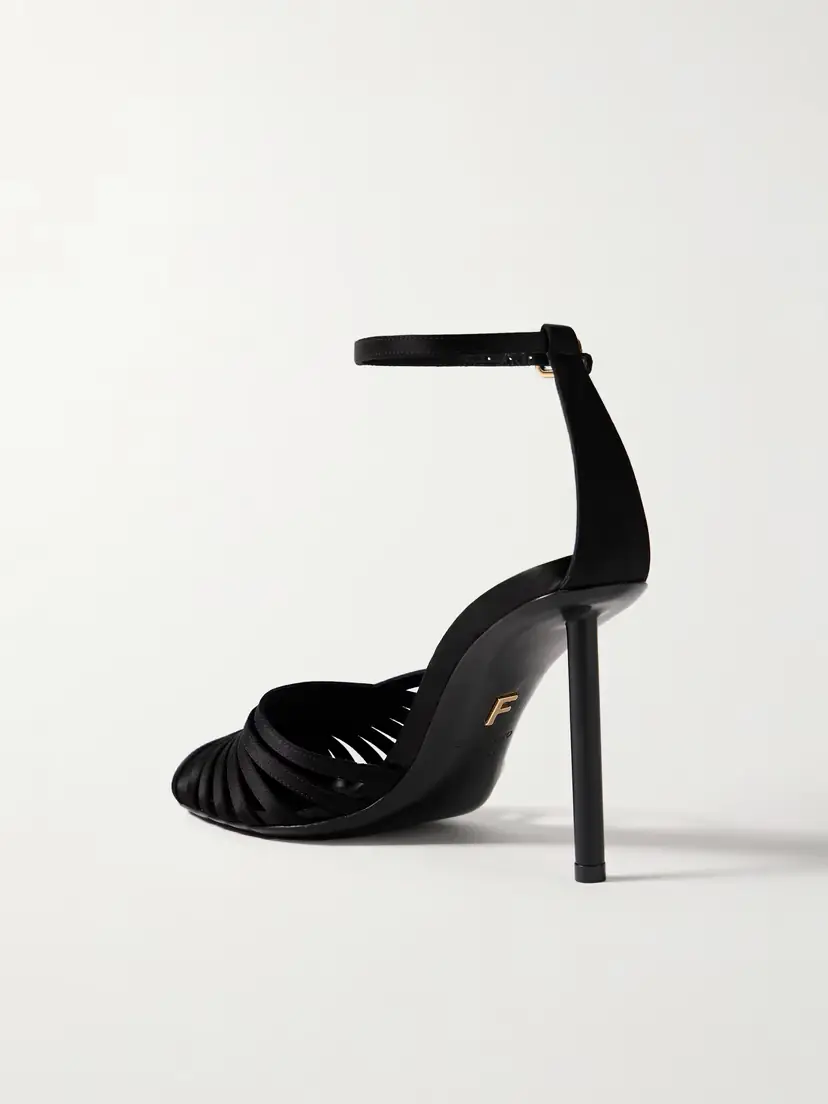 Ferragamo Ermelia Satin Pumps | Thumbnail 3