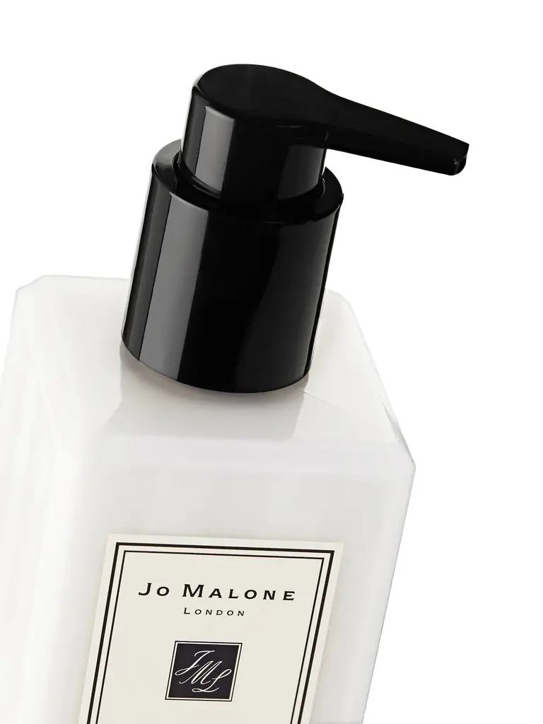 Jo Malone London Pomegranate Noir Body & Hand Lotion, 250ml | Image 1 Jo Malone London Pomegranate Noir Body & Hand Lotion, 250ml | Image 1