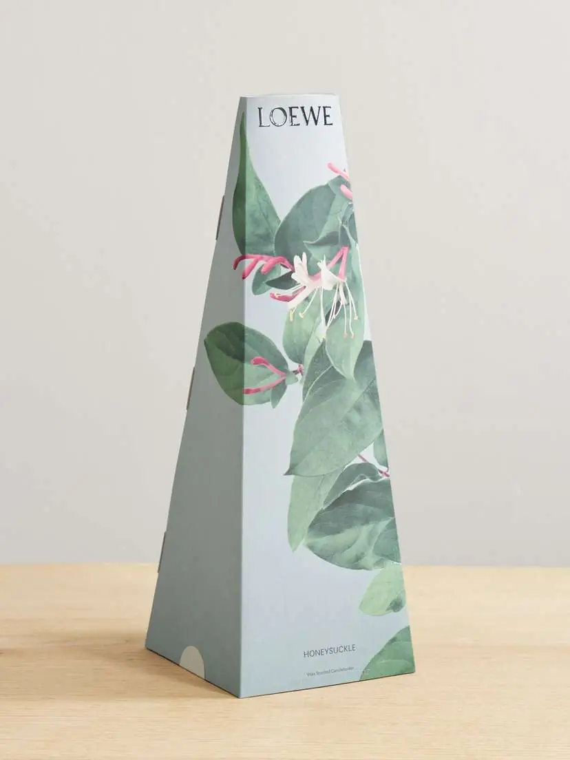 LOEWE PERFUMES Honeysuckle Scented Candle, 350g | Thumbnail 4 LOEWE PERFUMES Honeysuckle Scented Candle, 350g | Thumbnail 4