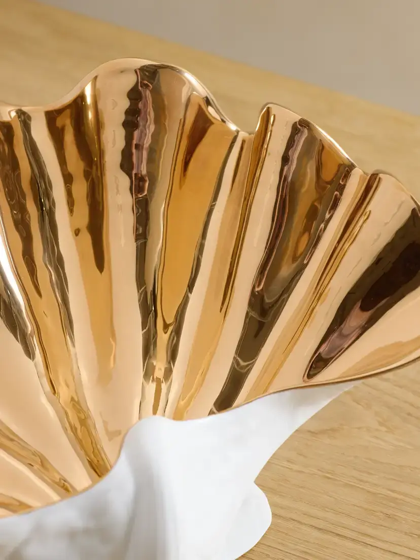 L'Objet Neptune Extra Large Gold-plated Porcelain Bowl | Thumbnail 3