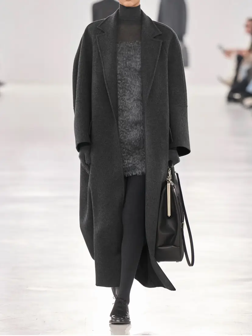 Max Mara Asburgo Oversized Wool And Cashmere-blend Coat | Thumbnail 4