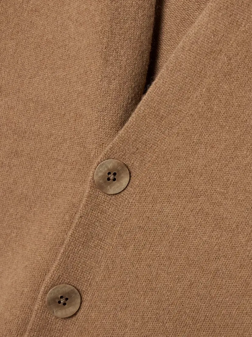 Guest In Residence Everywear Oversized Cashmere Cardigan | Thumbnail 5 Guest In Residence Everywear Oversized Cashmere Cardigan | Thumbnail 5