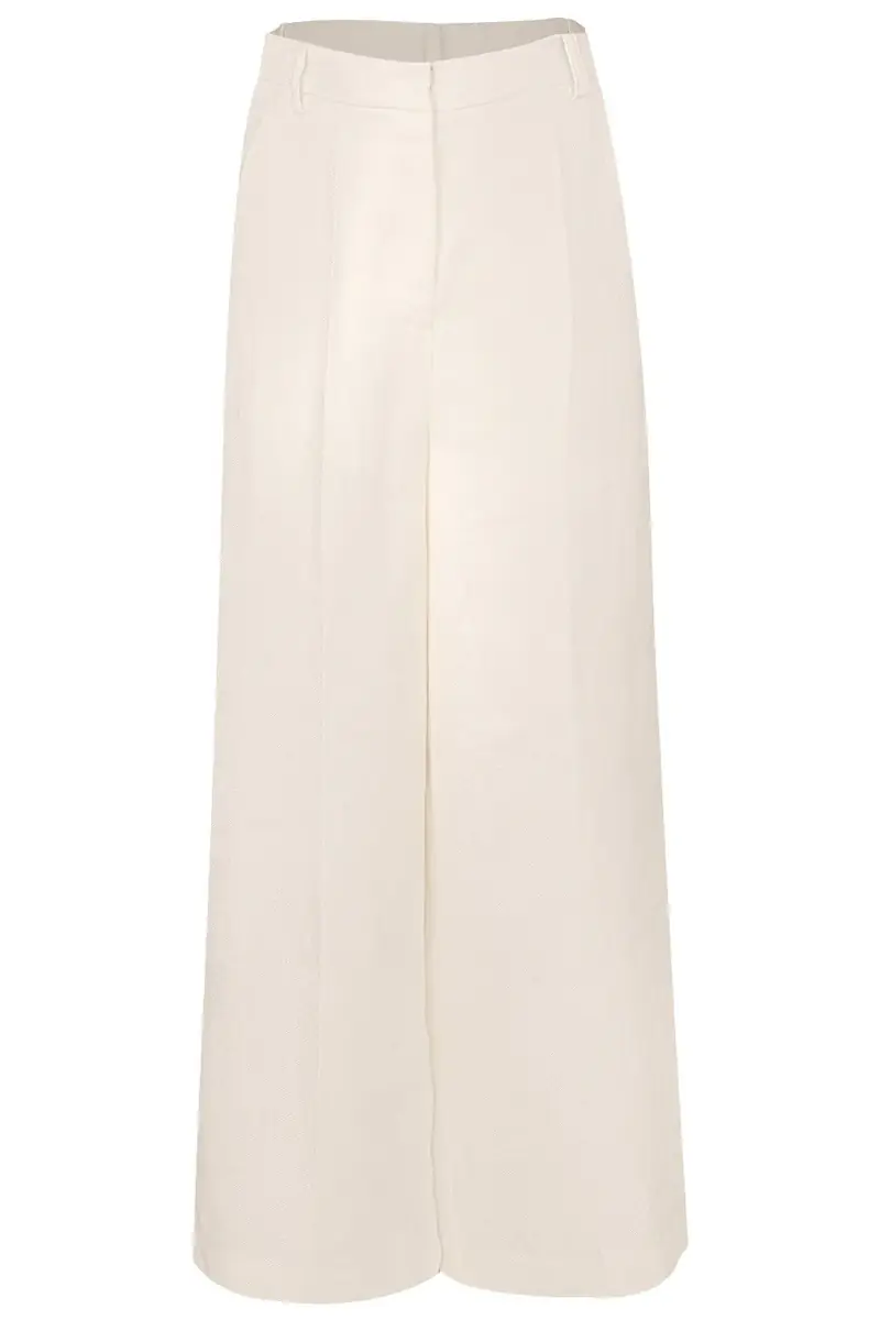 CHRISTY LYNN Dylan Pant - White | Image 1 CHRISTY LYNN Dylan Pant - White | Image 1