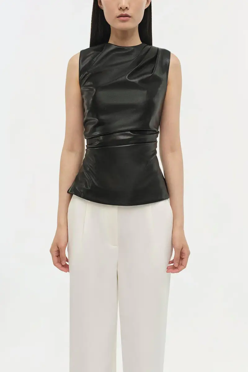 Simkhai Wynter Top - Black | Thumbnail 2