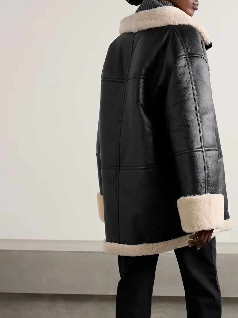 TOTEME Two-tone Shearling Jacket | Thumbnail 4