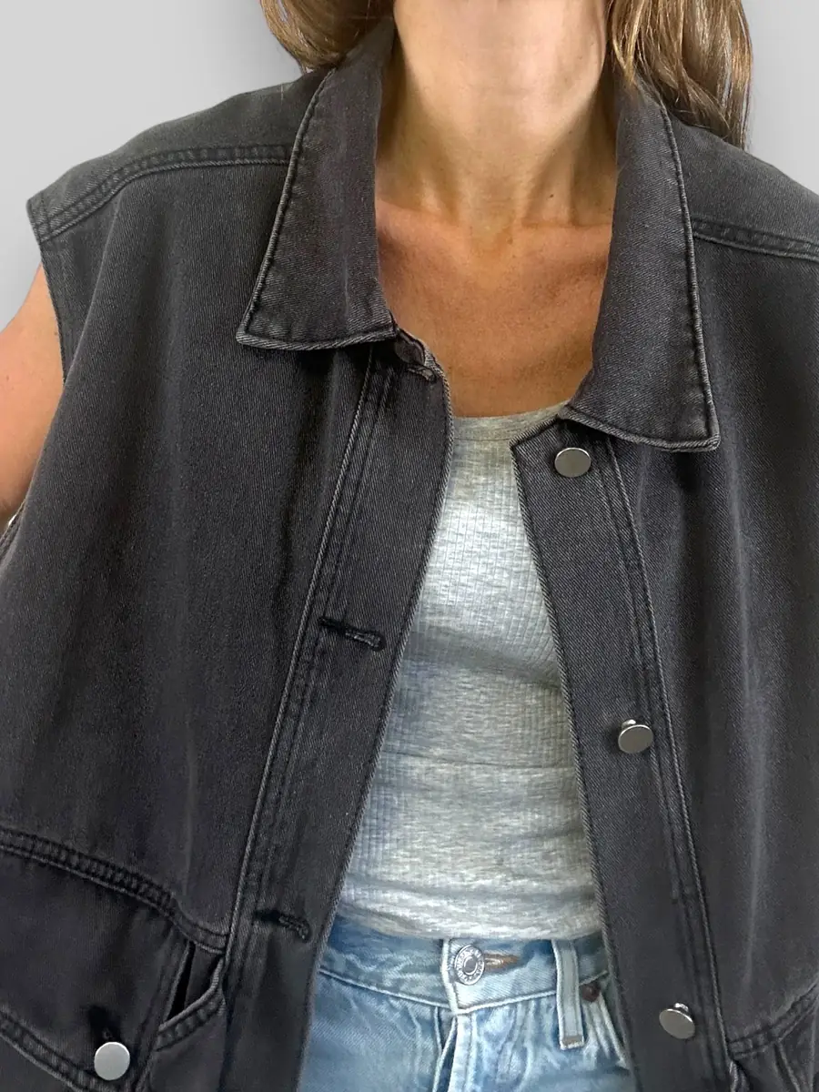 Jen Wonders Studio Oversized Denim Vest | Thumbnail 6