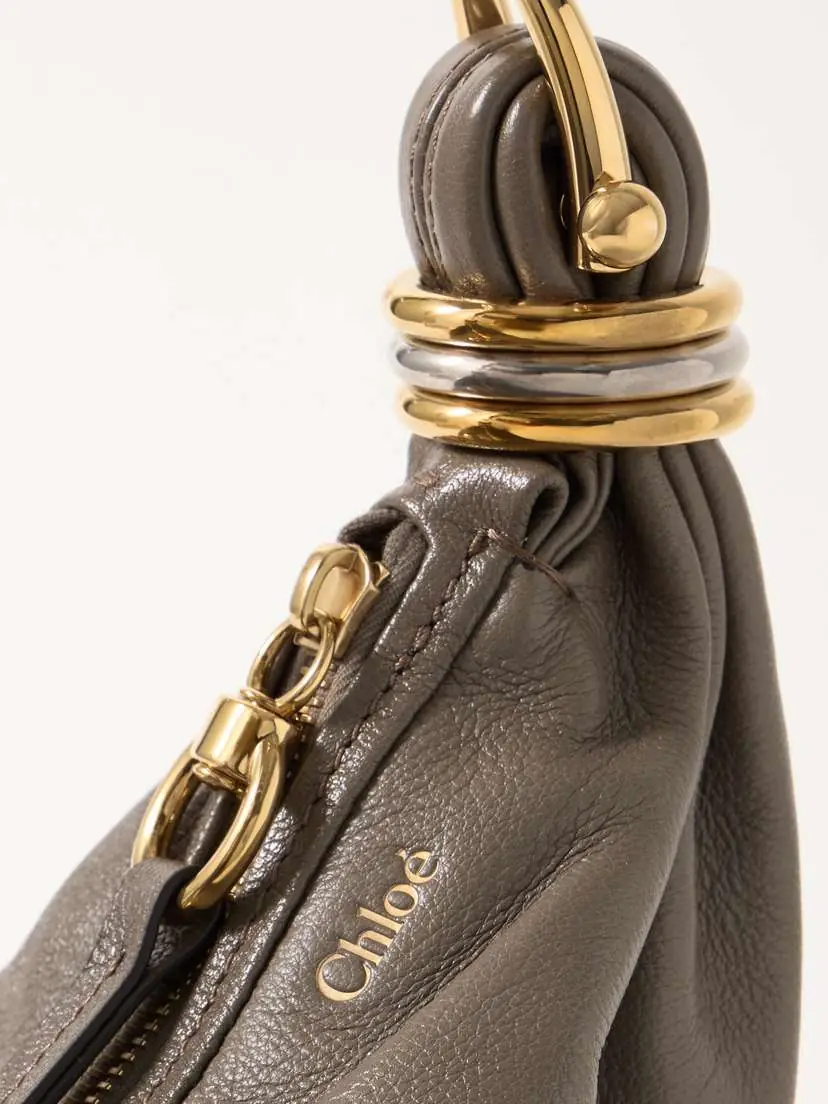 Chloé Bracelet Embellished Textured-leather Shoulder Bag | Thumbnail 4
