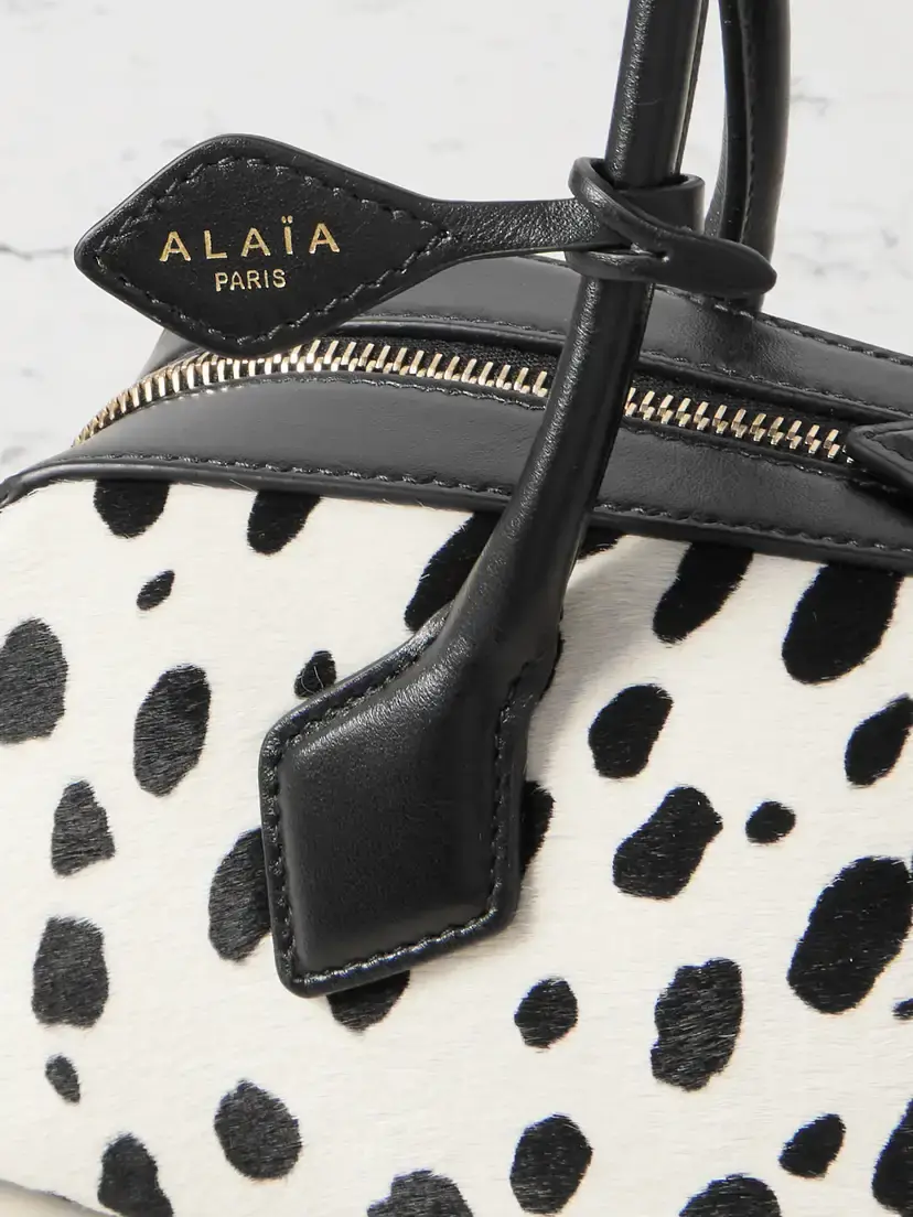 Alaïa Le Teckel Medium Leather-trimmed Printed Calf Hair Shoulder Bag | Thumbnail 4 Alaïa Le Teckel Medium Leather-trimmed Printed Calf Hair Shoulder Bag | Thumbnail 4