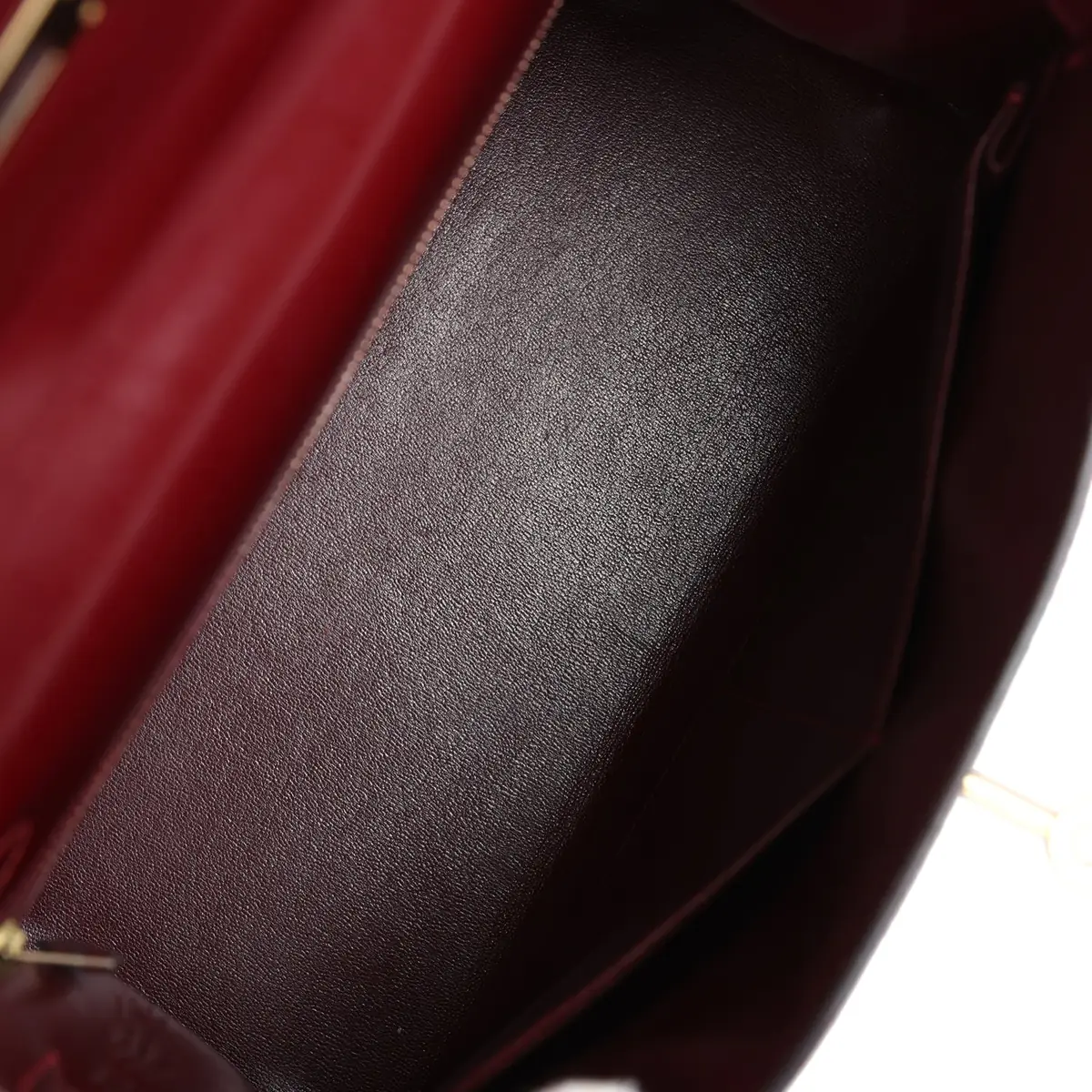 HERMÈS Vintage Hermes Kelly Sellier 28 Rouge H Box Gold Hardware | Thumbnail 8 HERMÈS Vintage Hermes Kelly Sellier 28 Rouge H Box Gold Hardware | Thumbnail 8