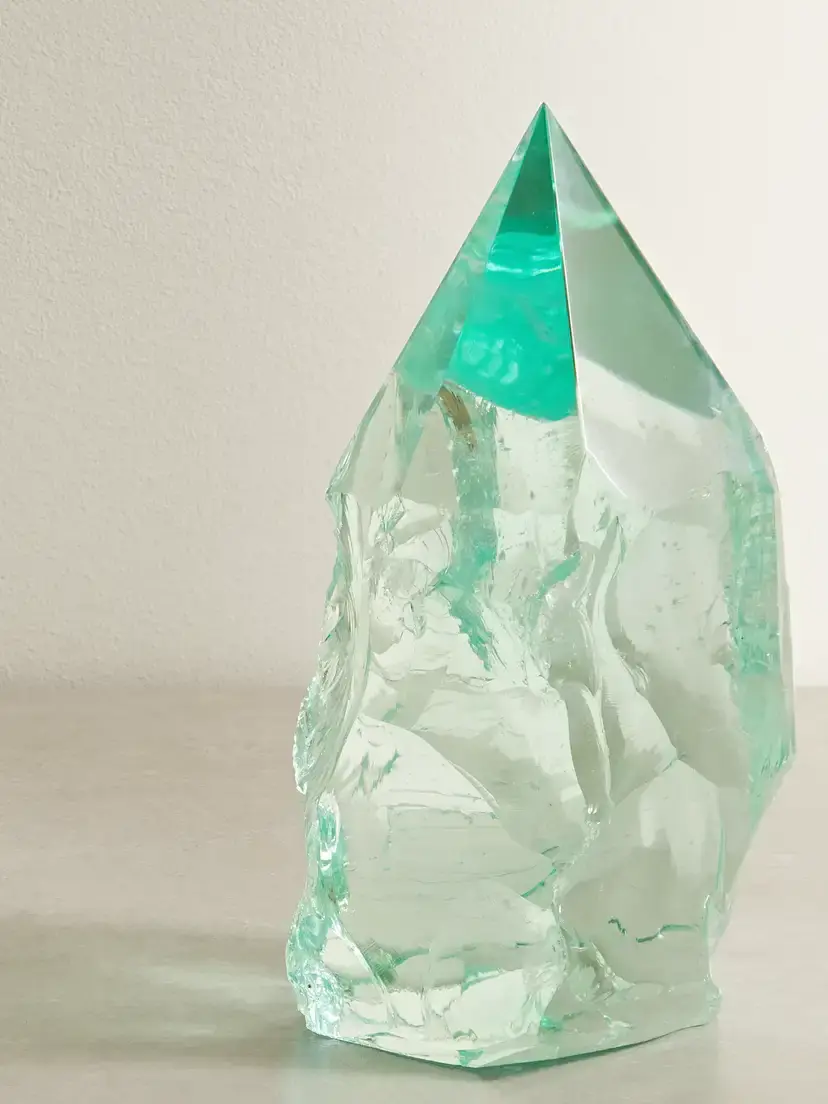 JIA JIA Volcanic Glass Point | Image 1 JIA JIA Volcanic Glass Point | Image 1