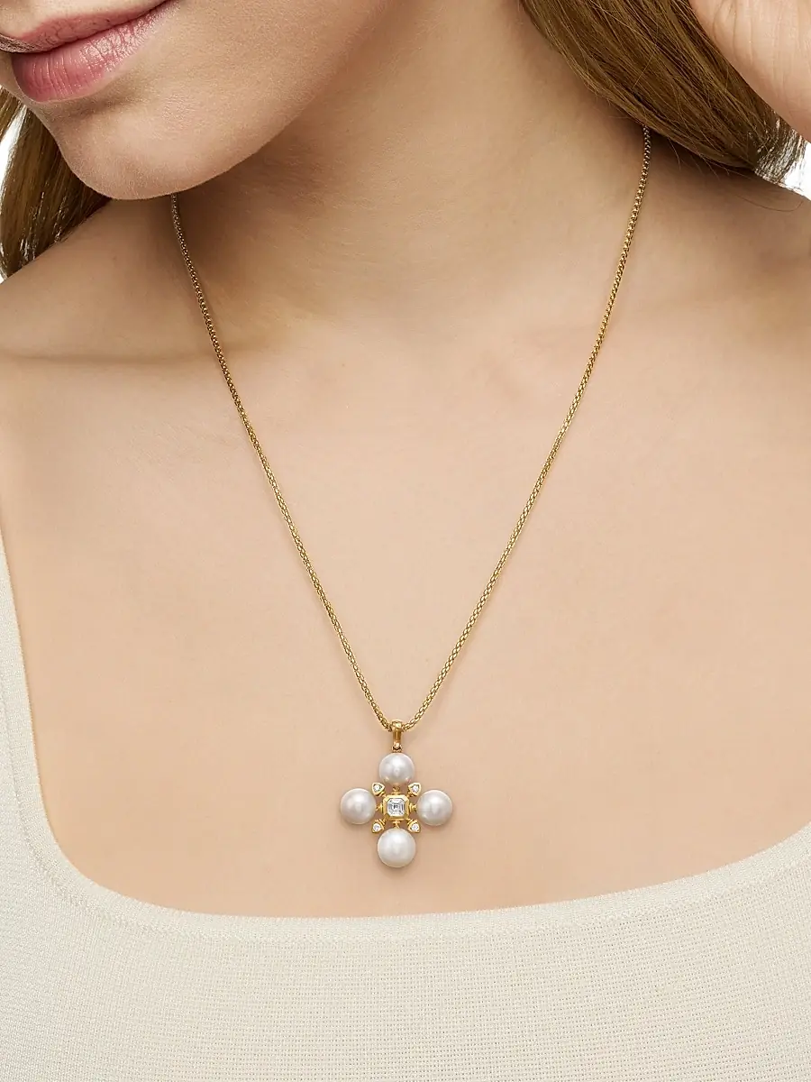 David Yurman Women's Renaissance Pearl Pendant in 18K Yellow Gold with Pearls and Diamonds, 29.4mm - South Sea White Pearl | Thumbnail 2 David Yurman Women's Renaissance Pearl Pendant in 18K Yellow Gold with Pearls and Diamonds, 29.4mm - South Sea White Pearl | Thumbnail 2