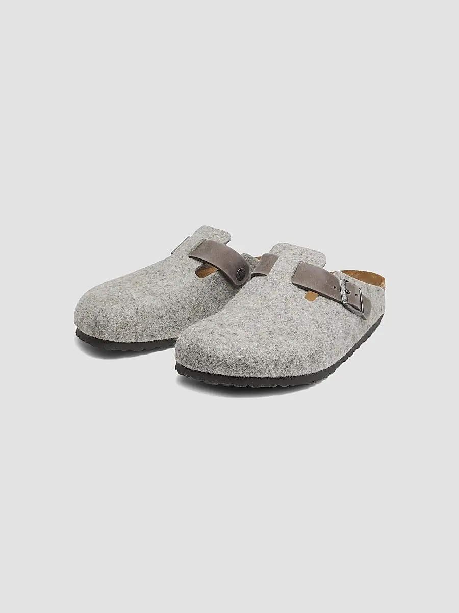 Birkenstock Unisex Unisex Boston Light Gray Wool Felt Clog Mules | Thumbnail 2 Birkenstock Unisex Unisex Boston Light Gray Wool Felt Clog Mules | Thumbnail 2