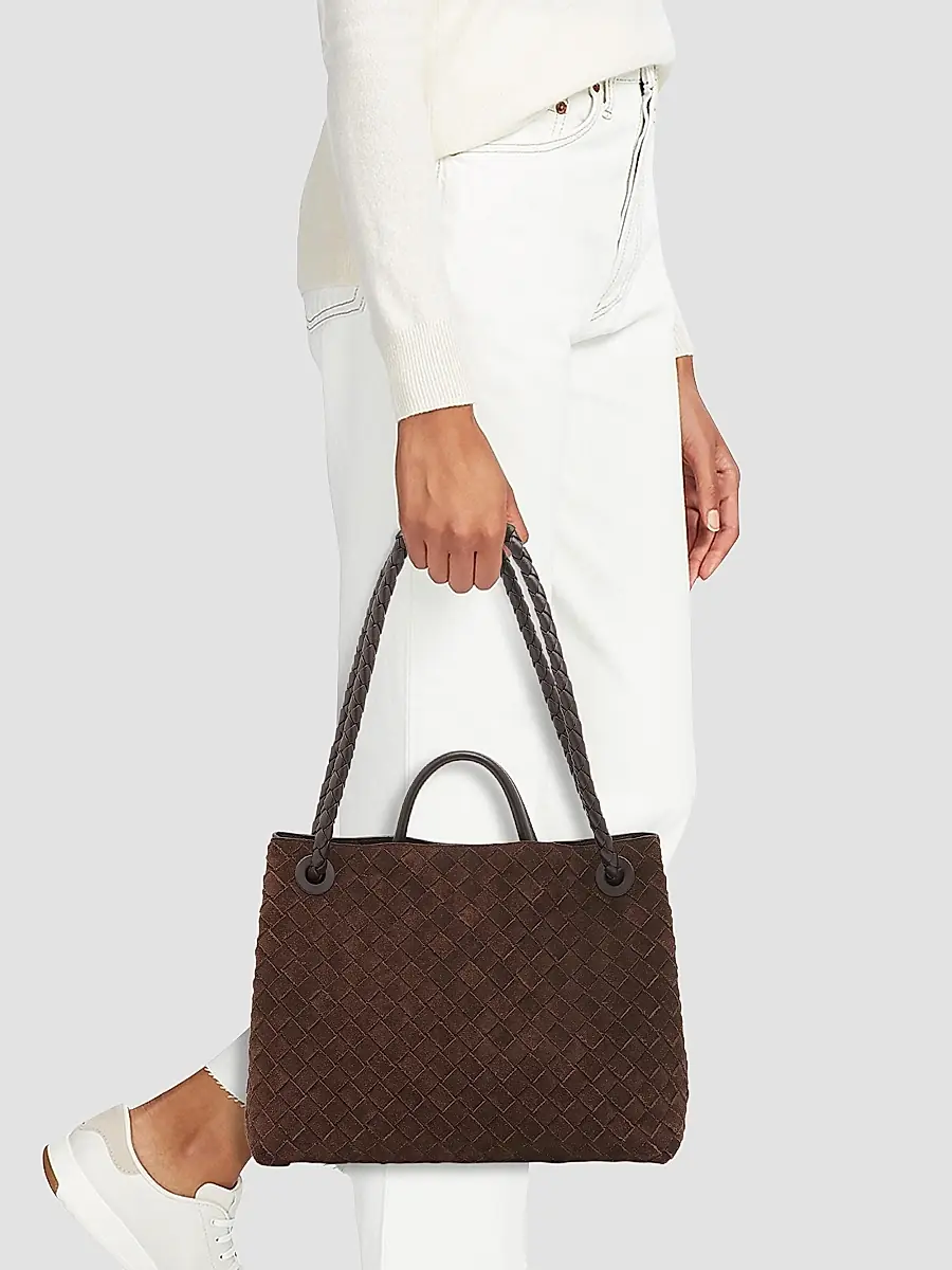 Bottega Veneta Women's Andiamo Suede Tote Bag - Fondant | Thumbnail 2 Bottega Veneta Women's Andiamo Suede Tote Bag - Fondant | Thumbnail 2
