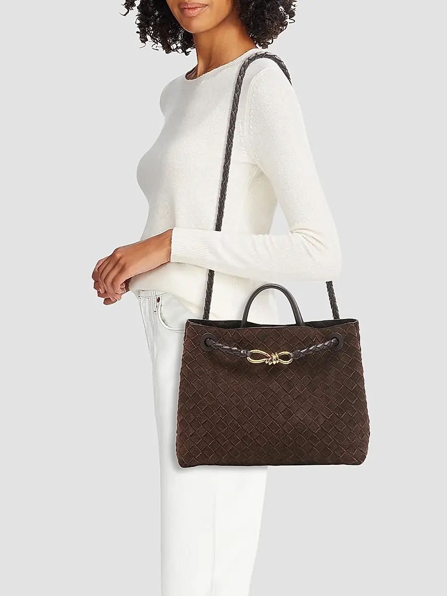 Bottega Veneta Women's Andiamo Suede Tote Bag - Fondant | Thumbnail 3 Bottega Veneta Women's Andiamo Suede Tote Bag - Fondant | Thumbnail 3