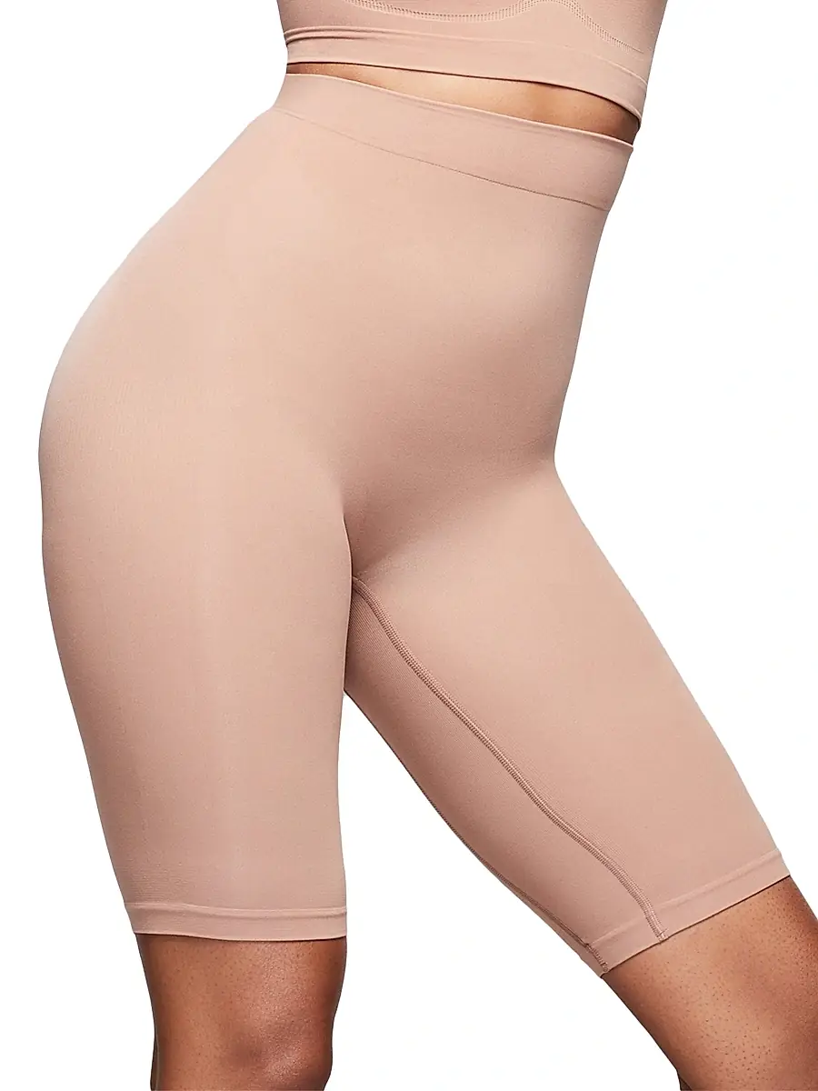 Skims Women's Seamless Sculpt High-Waisted Above-The-Knee Shorts | Thumbnail 3 Skims Women's Seamless Sculpt High-Waisted Above-The-Knee Shorts | Thumbnail 3