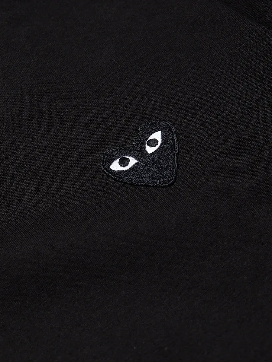 Comme des Garçons PLAY Women's Heart T-Shirt | Thumbnail 7
